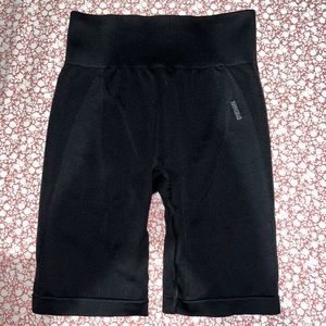 Black Gymshark cycling shorts!